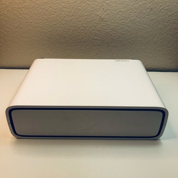 Sprint Cell Signal Data Booster Magic Box Air Unity - Picture 3 of 6